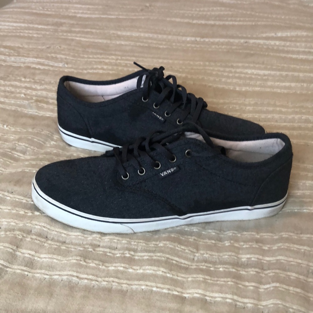 Women’s Vans Shoes Size 7.5 Dark Blue